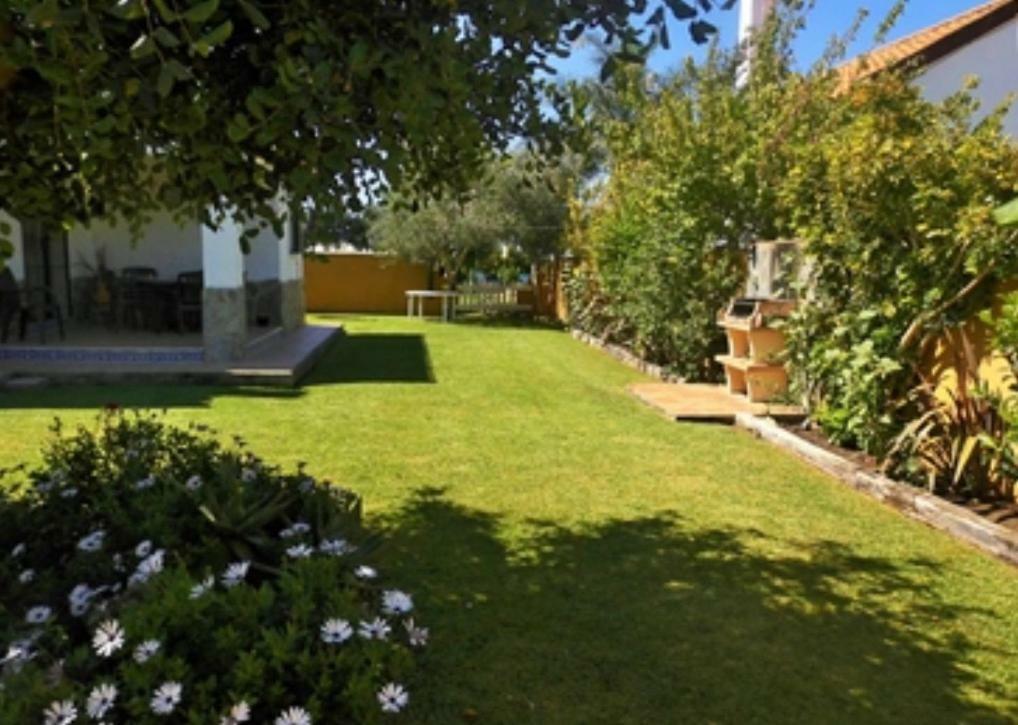 Chalet La Huerta 2 Amplios Jardines Barbacoa Y Wifi Conil De La Frontera Zewnętrze zdjęcie